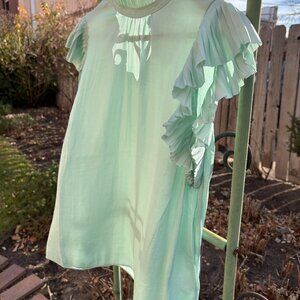 Maison d'Amelie Ruffled Short Sleeve Top Size Medium